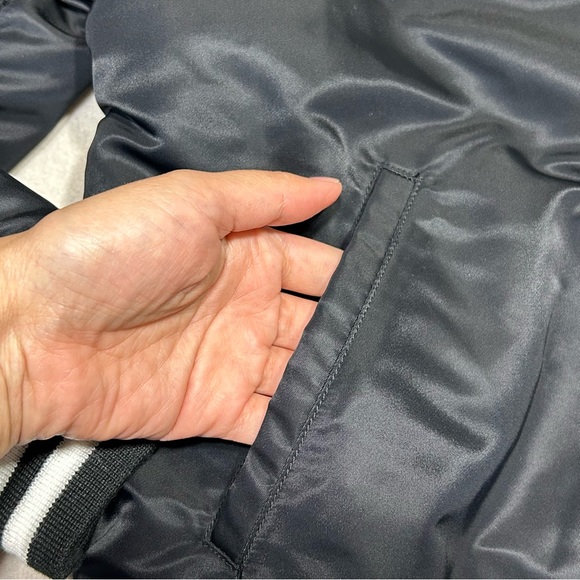 ARITZIA TNA Stadium Jacket Varsity-Inspired Bomber Jacket Black Size L - Picture 7 of 14